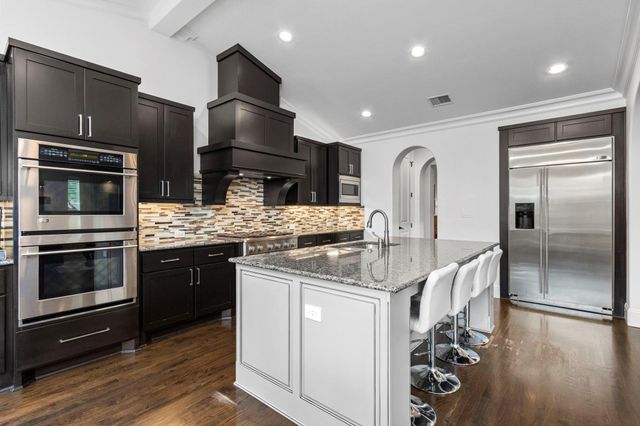 3930 Sundance Hill Lane, Sugar Land, TX 77479