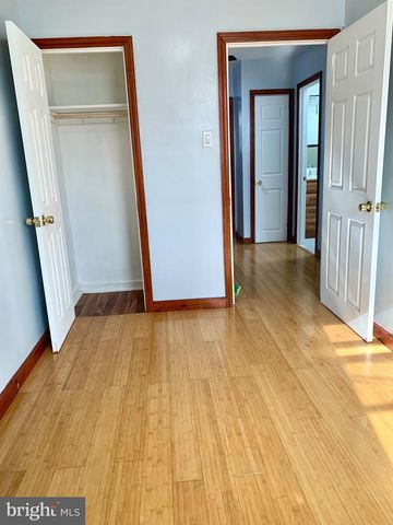 1044 E LUZERNE ST, Philadelphia, PA 19124