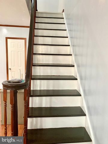 1044 E LUZERNE ST, Philadelphia, PA 19124