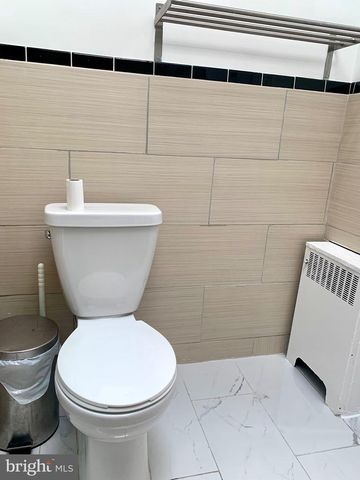 1044 E LUZERNE ST, Philadelphia, PA 19124