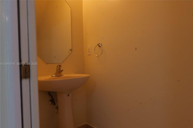 8220 SW 25th Ct, Miramar, FL 33025