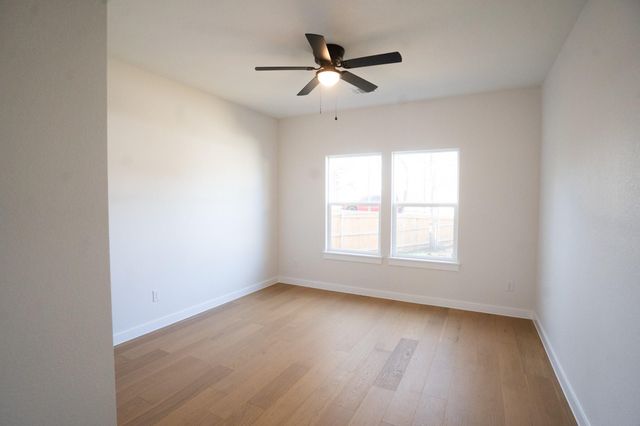 108 Keahi CT, Bastrop, TX 78602