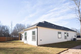 108 Keahi CT, Bastrop, TX 78602