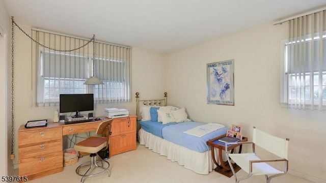 125 Mountainview Rd, Warren Twp., NJ 07059