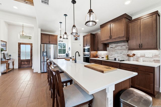 109 Archer Ridge Dr, La Vernia, TX 78121