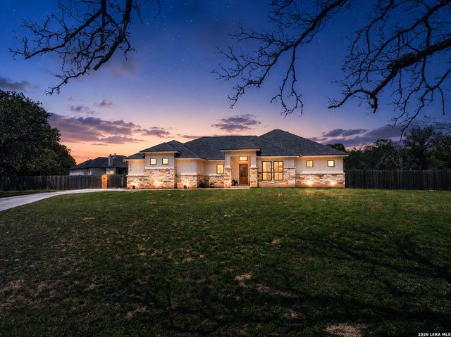 109 Archer Ridge Dr, La Vernia, TX 78121