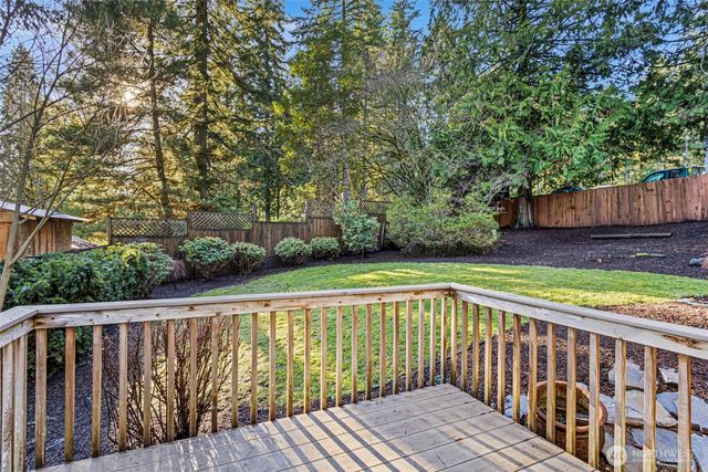 3259 Northlake Way NW, Bremerton, WA 98312