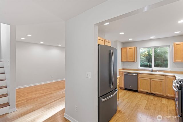 3259 Northlake Way NW, Bremerton, WA 98312