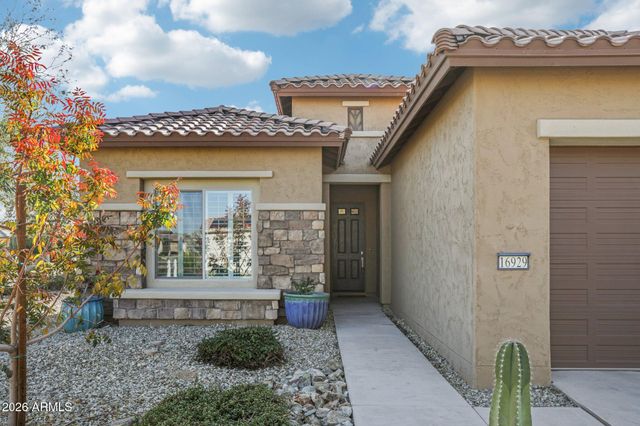 16929 W CAMBRIDGE Avenue, Goodyear, AZ 85395