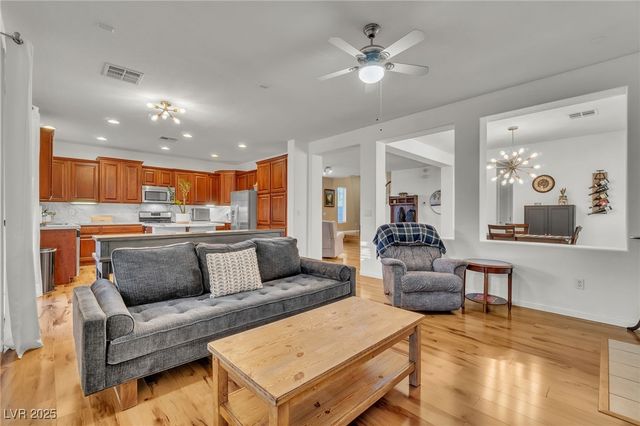 10460 Harvest Wind Drive, Las Vegas, NV 89135