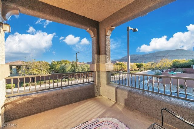 10460 Harvest Wind Drive, Las Vegas, NV 89135