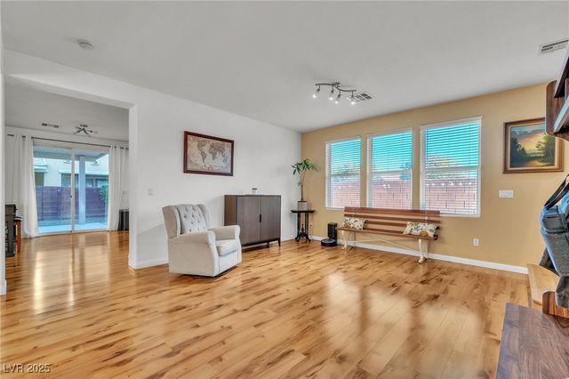 10460 Harvest Wind Drive, Las Vegas, NV 89135