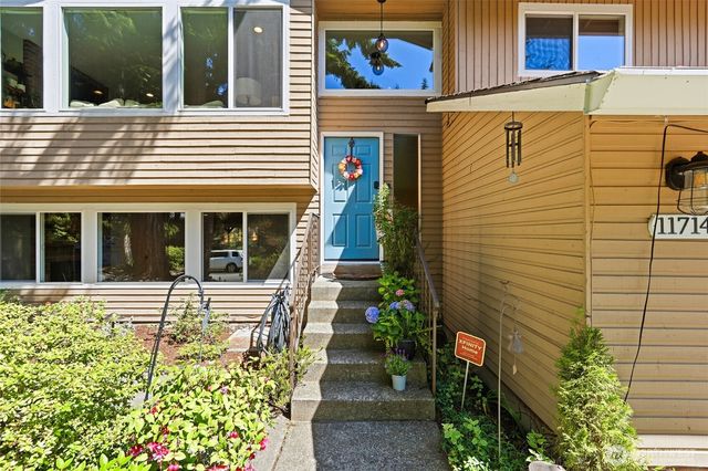 11714 SE 93rd Street, Newcastle, WA 98056