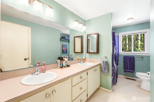 11714 SE 93rd Street, Newcastle, WA 98056