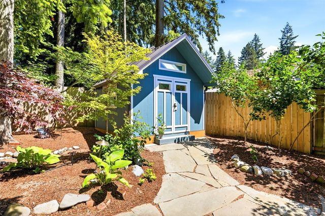 11714 SE 93rd Street, Newcastle, WA 98056