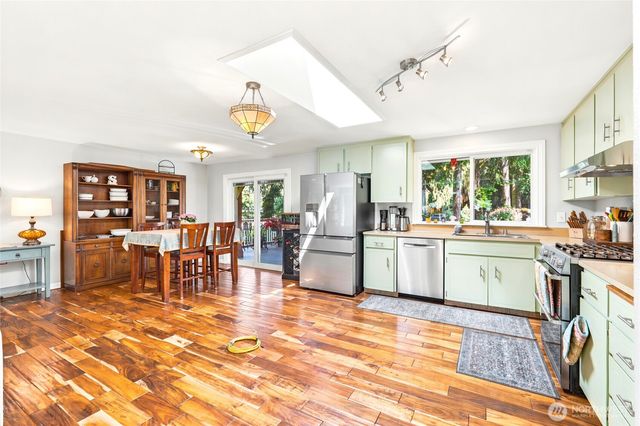 11714 SE 93rd Street, Newcastle, WA 98056