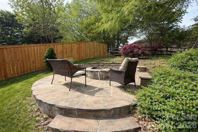 9654 Waltham Court, Charlotte, NC 28269