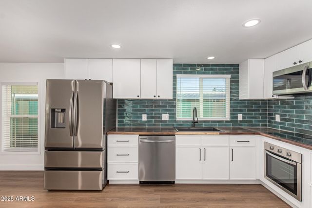 17825 N 7TH Street 114, Phoenix, AZ 85022