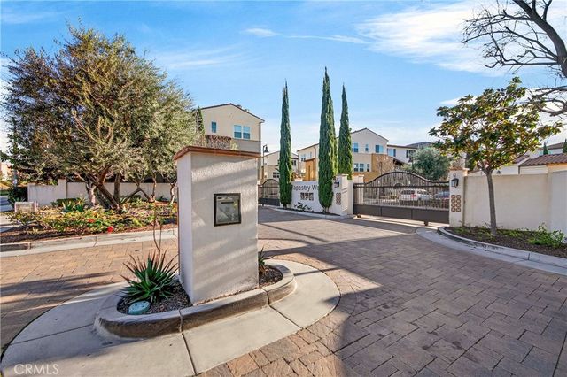 928 E Twill Court, Anaheim, CA 92802
