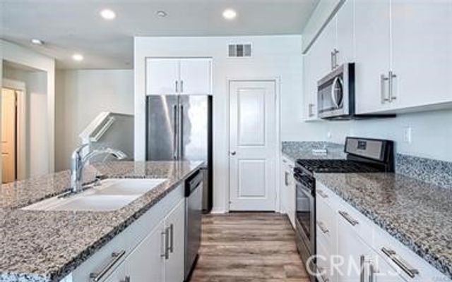 928 E Twill Court, Anaheim, CA 92802