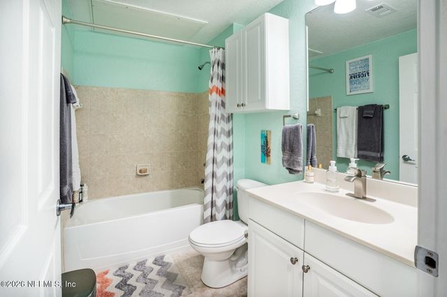 8539 GATE Parkway W 1433, Jacksonville, FL 32216