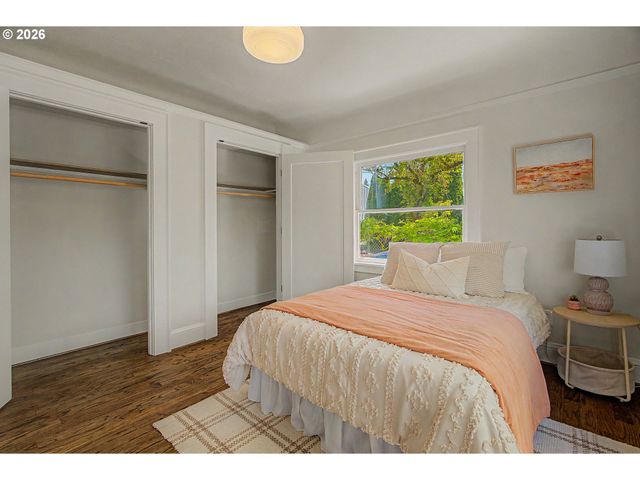 -1 N MIDWAY Ave, Portland, OR 97203