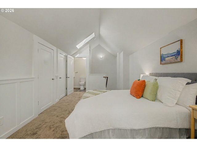 -1 N MIDWAY Ave, Portland, OR 97203