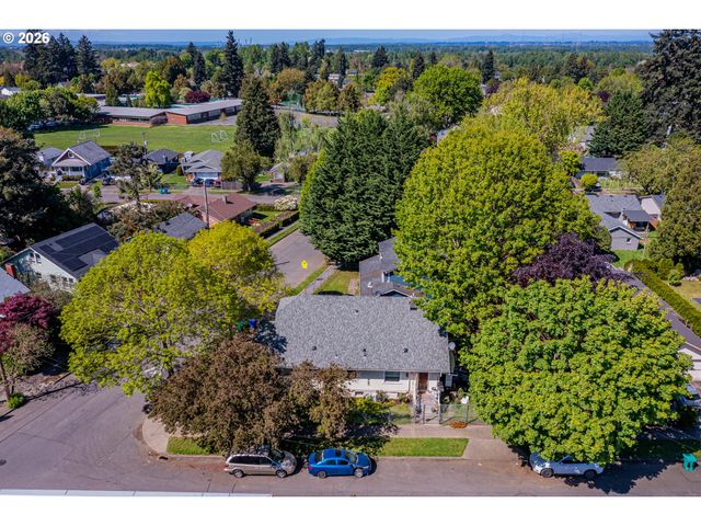 -1 N MIDWAY Ave, Portland, OR 97203