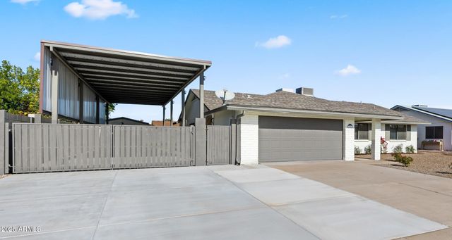 3802 W KELTON Lane, Phoenix, AZ 85053