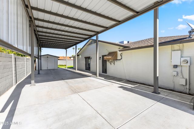 3802 W KELTON Lane, Phoenix, AZ 85053
