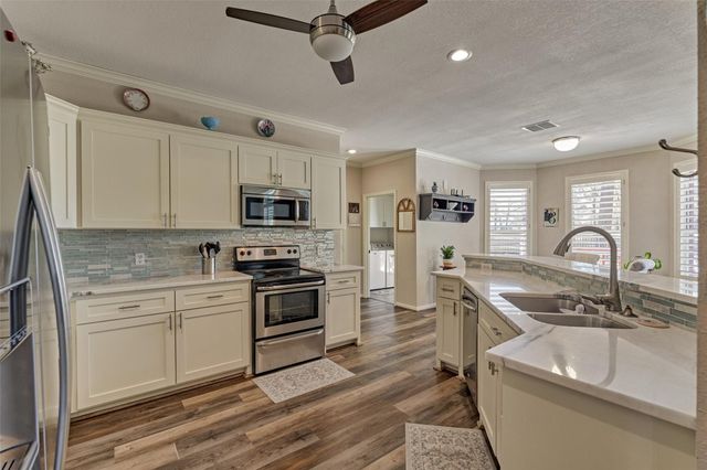 3343 Pebble Beach Boulevard, Montgomery, TX 77356