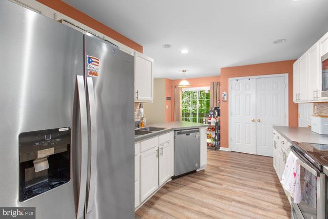 8863 SHERMAN CIR, King George, VA 22485