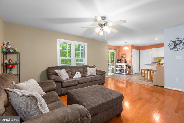 8863 SHERMAN CIR, King George, VA 22485