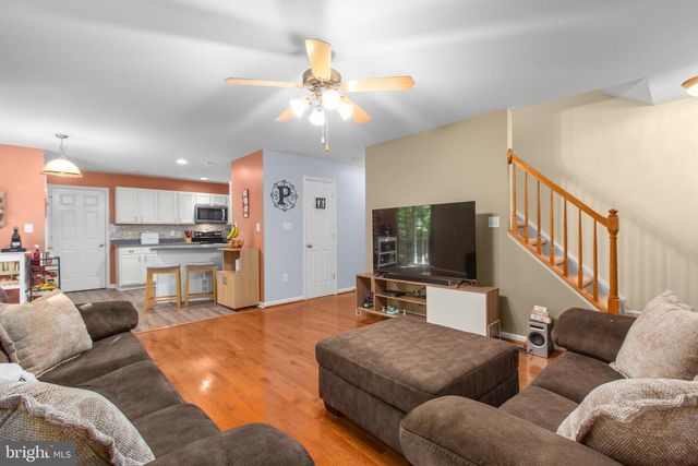 8863 SHERMAN CIR, King George, VA 22485