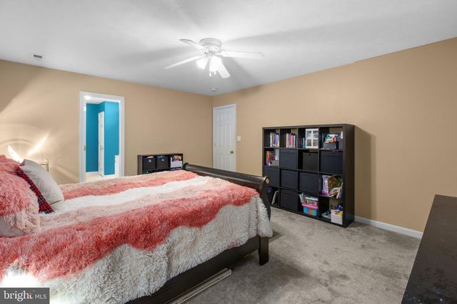 8863 SHERMAN CIR, King George, VA 22485