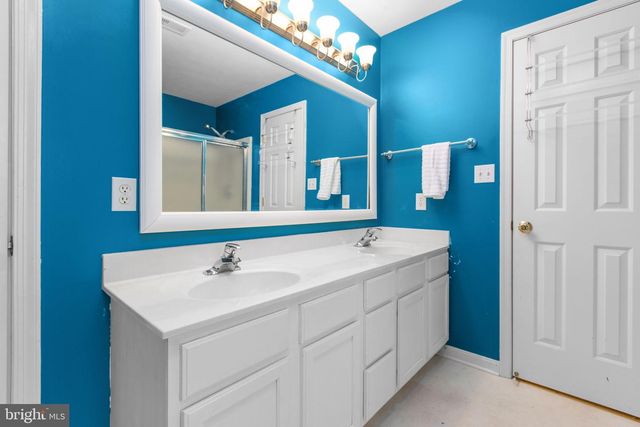 8863 SHERMAN CIR, King George, VA 22485
