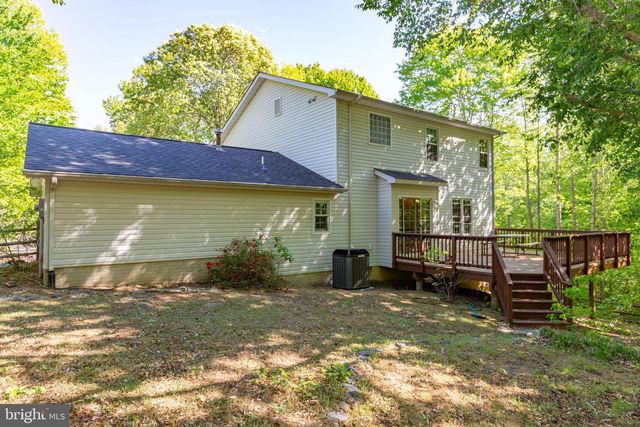 8863 SHERMAN CIR, King George, VA 22485