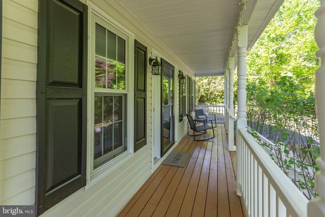 8863 SHERMAN CIR, King George, VA 22485