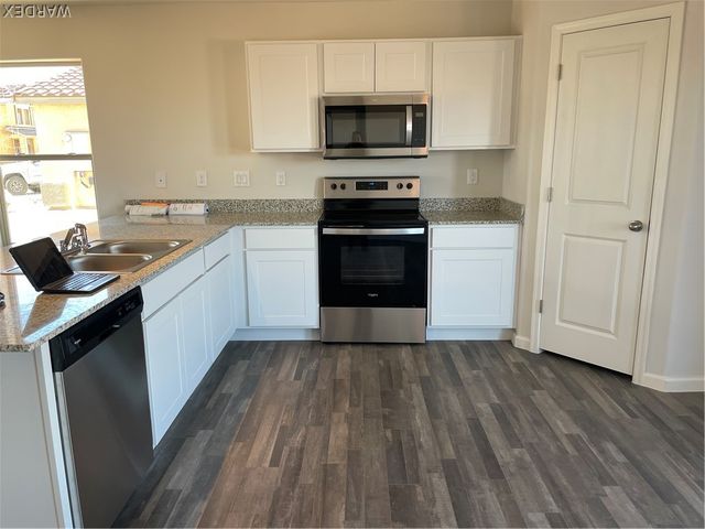 3635 E Koval Drive, Kingman, AZ 86409