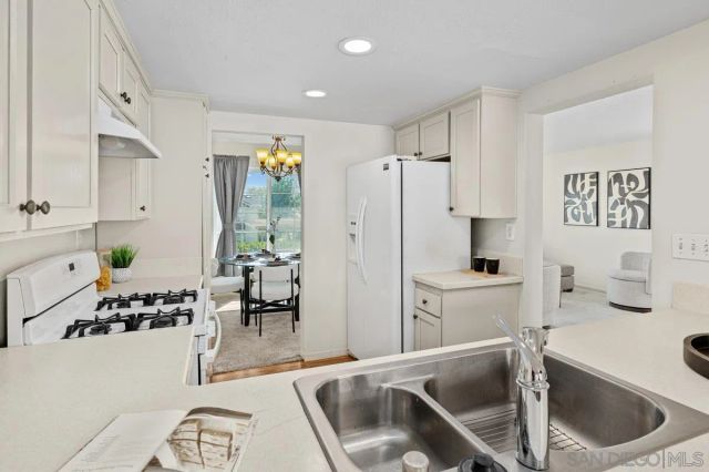 2083 Manzana Way, San Diego, CA 92139