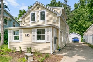 345 Main Street, Batavia, IL 60510