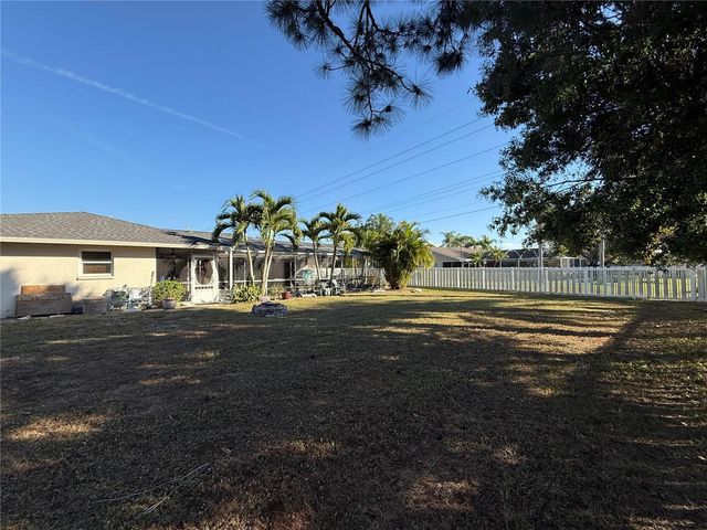 1015 SORRENTO WOODS BOULEVARD, Nokomis, FL 34275