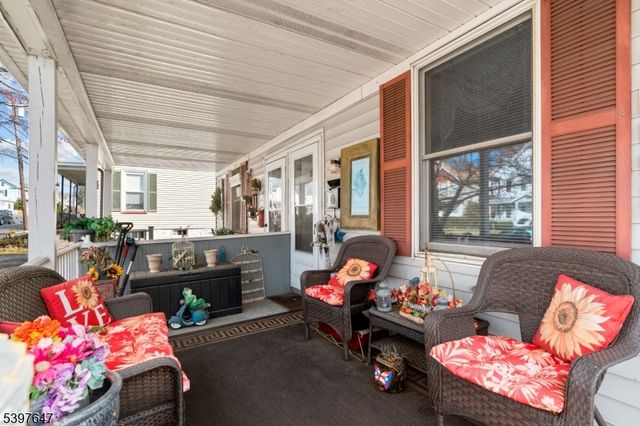 193 W Washington Ave, Washington Boro, NJ 07882