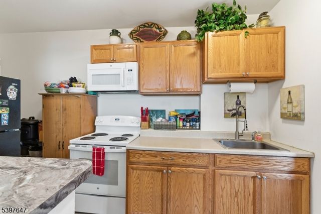 193 W Washington Ave, Washington Boro, NJ 07882