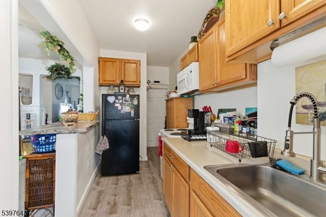 193 W Washington Ave, Washington Boro, NJ 07882