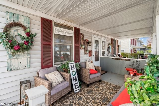 193 W Washington Ave, Washington Boro, NJ 07882