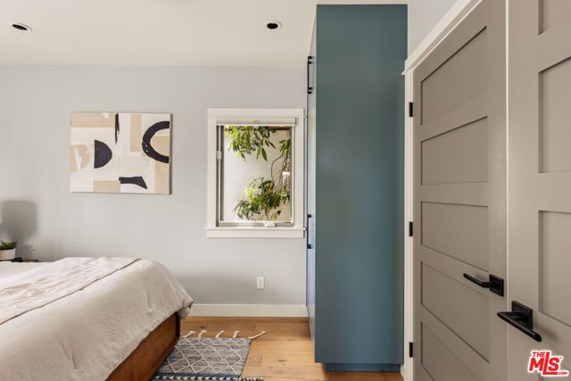 9009 Lloyd Place, West Hollywood, CA 90069