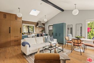 9009 Lloyd Place, West Hollywood, CA 90069