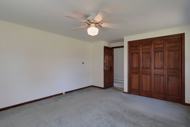 54 Depot St, Dunstable, MA 01827
