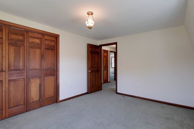 54 Depot St, Dunstable, MA 01827